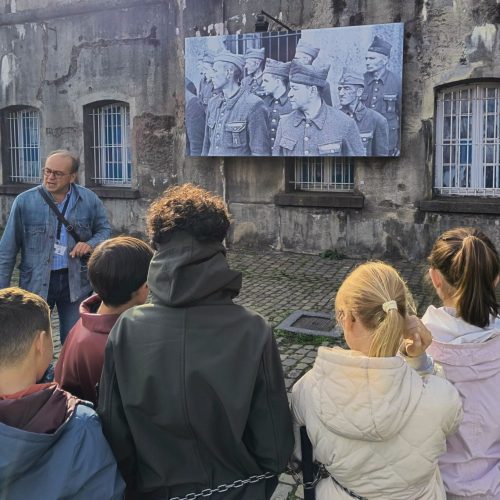 Indrukwekkend herdenken in Breendonk