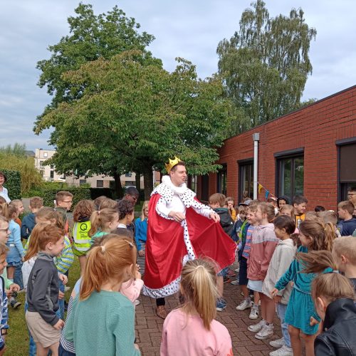 Naar de Academie